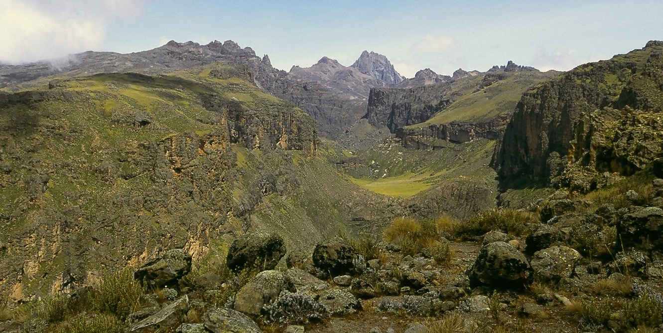 5 Days Mt Kenya Trekking: Sirimon – Chogoria Traverse